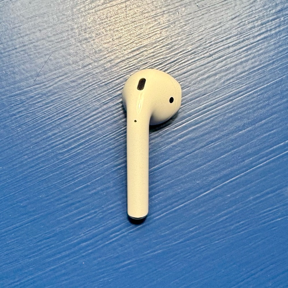 2nd Generation AirPod (AirPod ONLY)